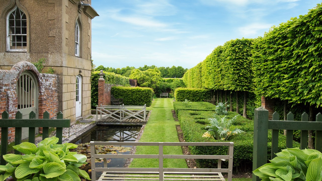 Garden Marlborough