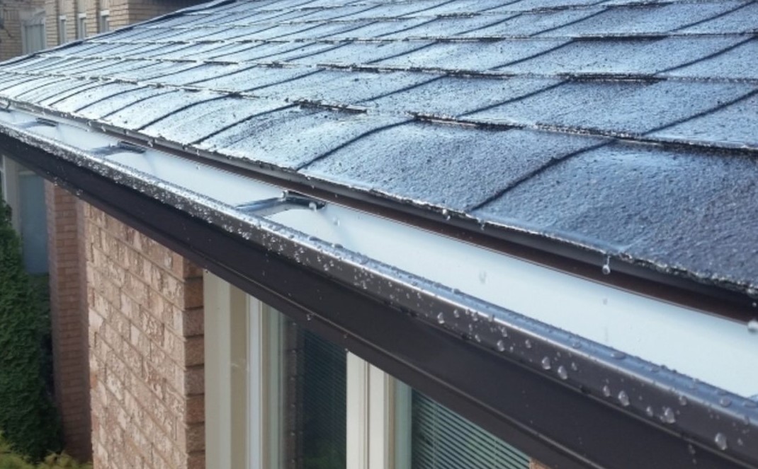 WHEN DO YOU NEED TO REPLACE YOUR EAVESTROUGH?