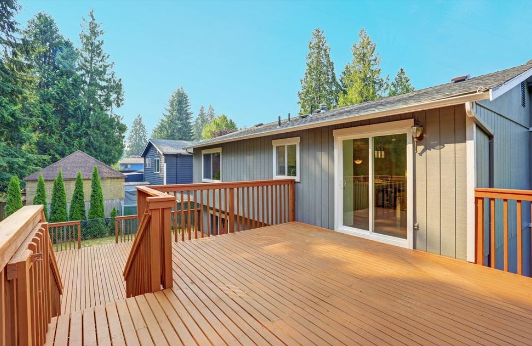 The Essentials of Backyard Deck Maintenance